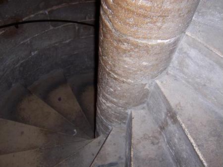 Escaleras del Micalet de la Catedral de Valencia