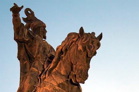 Estatua de Jaume I en el Parterre de Valencia